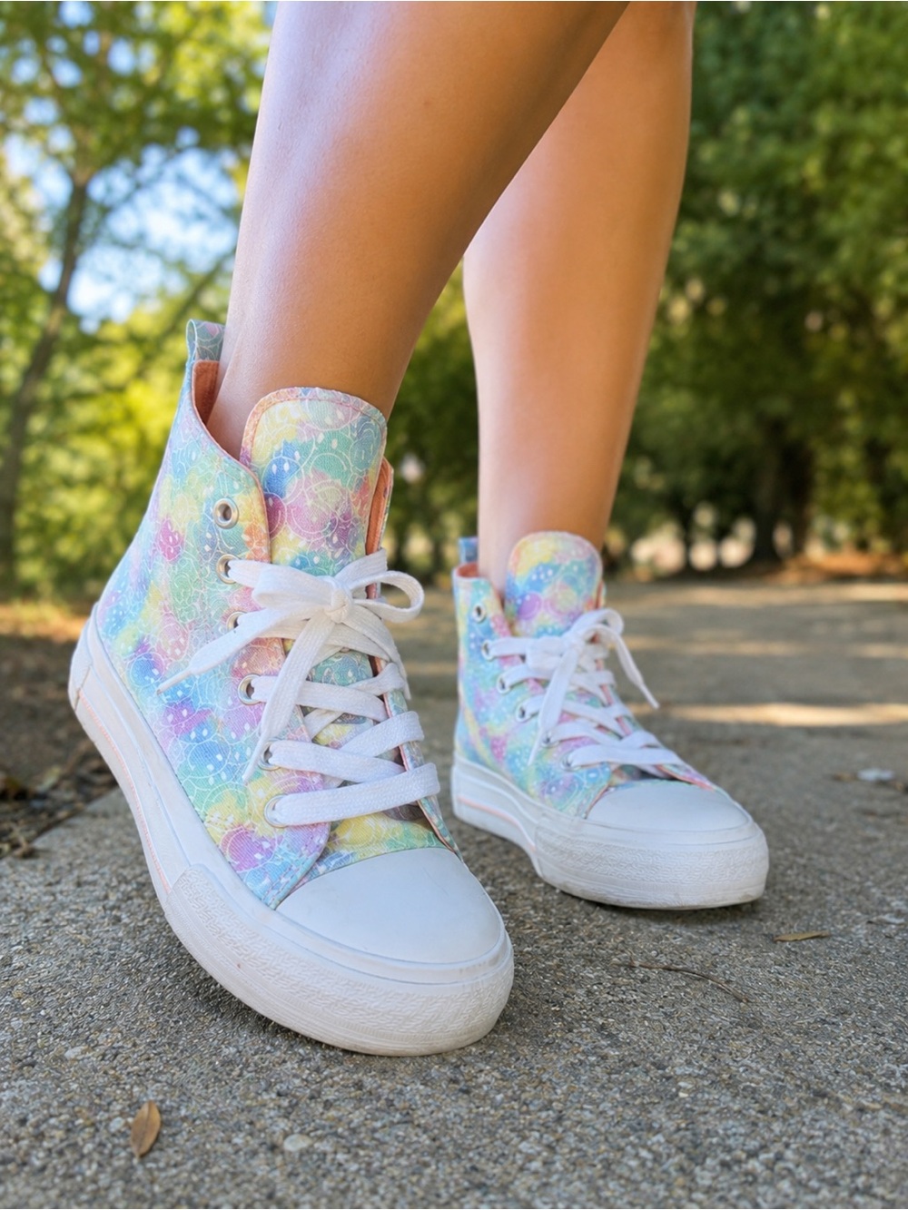 Wonder Nation Girls Pastel Smiley Face High Top Sneakers Size 5